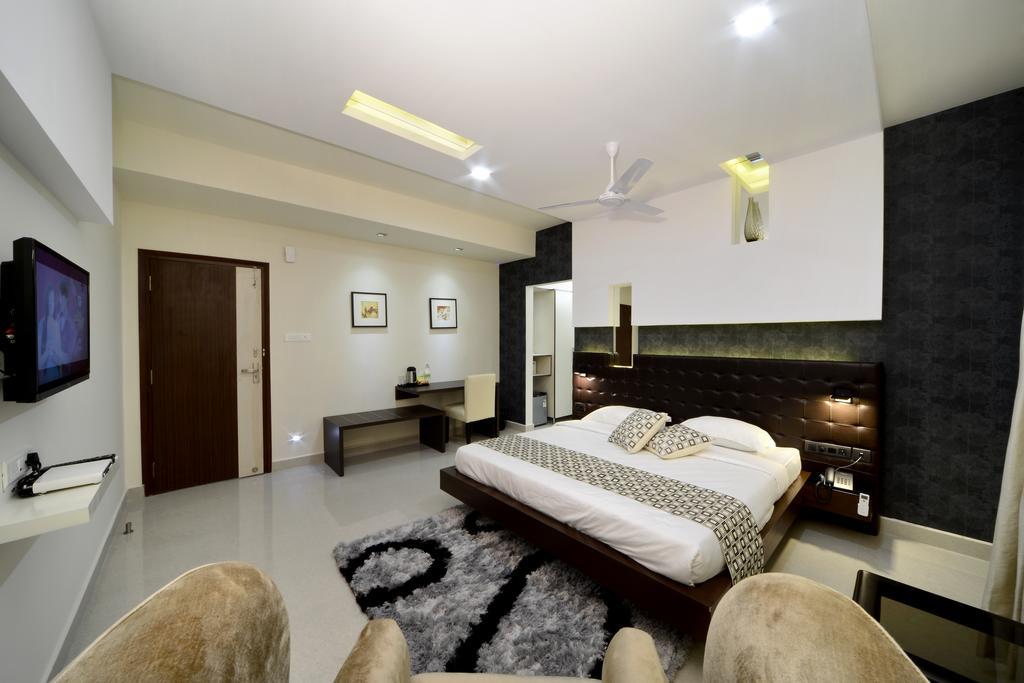 Hotel Serenity La Vista Хайдарабад Экстерьер фото